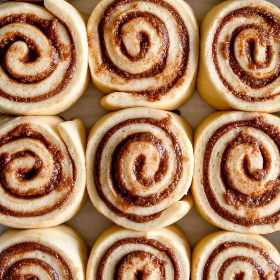 Cinnamon rolls (6 unidades) de J´Mou Sweets